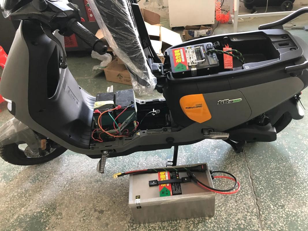 電動(dòng)車電池怎么選？鋰電池與鉛酸電池全面對(duì)比指南【2025最新】